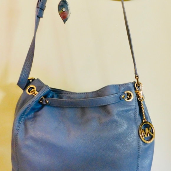 MICHAEL KORS Pebbled Leather Tote Bag, Light Blue with Gold Chain, Jet Set - Picture 8 of 11